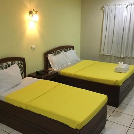 La Brea Inn Baguio City Екстериор снимка